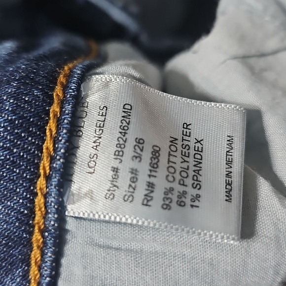 Judy Blue 5 Button Distressed High Waisted Boyfriend Jeans Size 3/26 - Picture 6 of 7